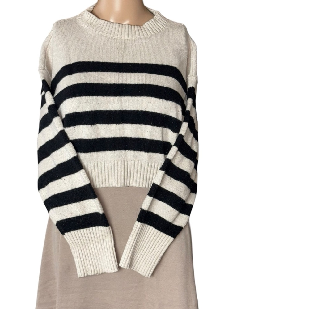 Love Change Italy Black-And-White Striped Nautical Sweater Cropped Women’s M